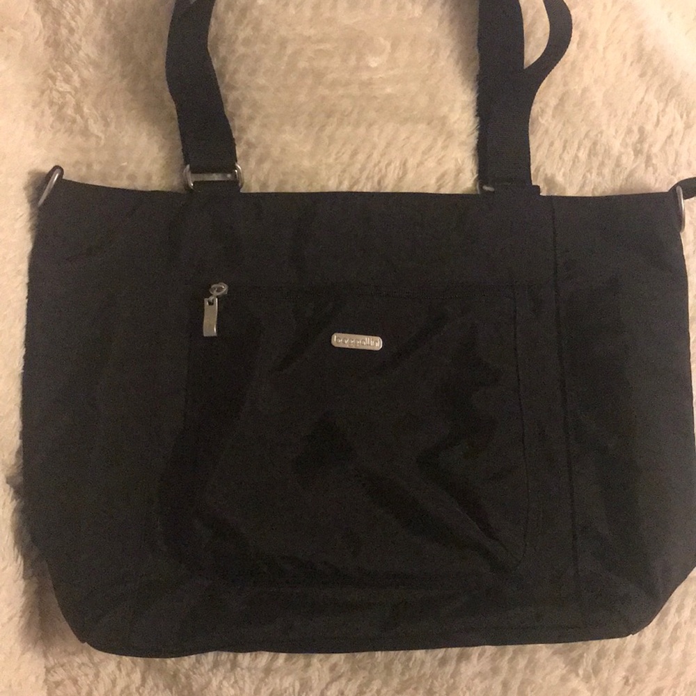 Baggallini travel bag (NEW)